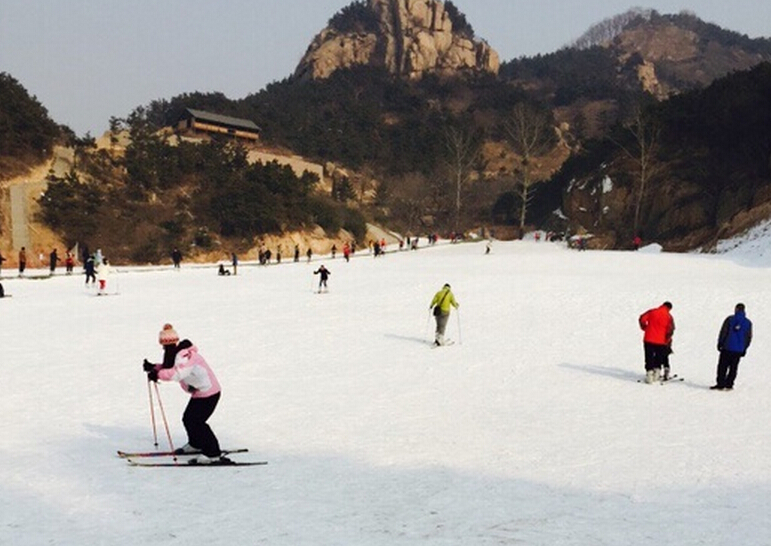 青岛崂山滑雪场预订