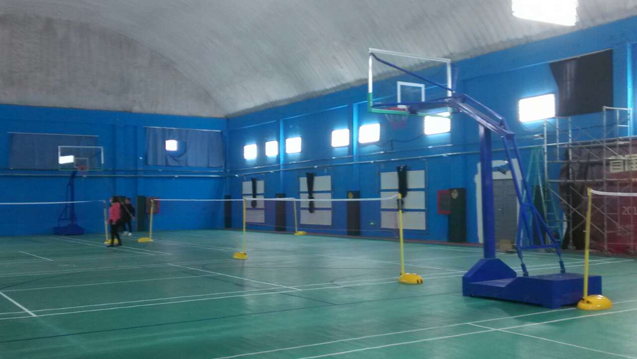 北京空的无限羽毛球馆篮球场预订