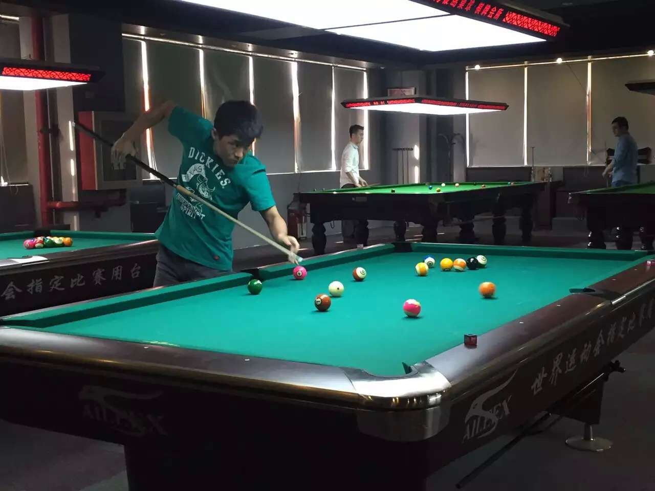上海上海银岛桌球俱乐部（虹井路店）预订