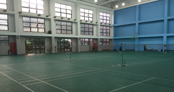 上海泗塘第二中学羽毛球馆预订