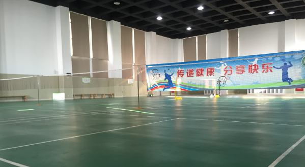 上海宝山区第二中心小学羽毛球馆预订